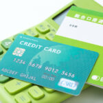 子どもを連れ去られるだけでなく、預金を勝手に奪われたりすることもある。婚姻関係にあると、被害者は救済されないことが殆ど。