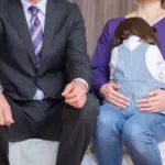 親子のイメージ画像。書評「ステップファミリー」の記事内。