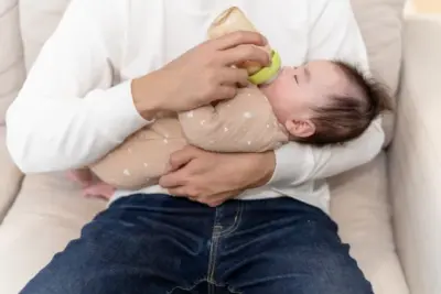 dad_feeding_milk_aitimesjapan