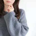 息子が小学校に通えない理由を、母は知らない。