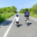 親子断絶問題について、両親が離婚した経験をもつライターが考察をする。