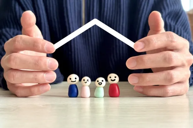 親の離婚とは、「家族が壊れる」と言うこと。子どもにとっては、「安全基地が無くなってしまう」という恐ろしい体験である。